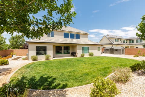 Tiny photo for 2252 E FIELDSTONE CIR, Saint George, UT 84790 (MLS # 2173681)