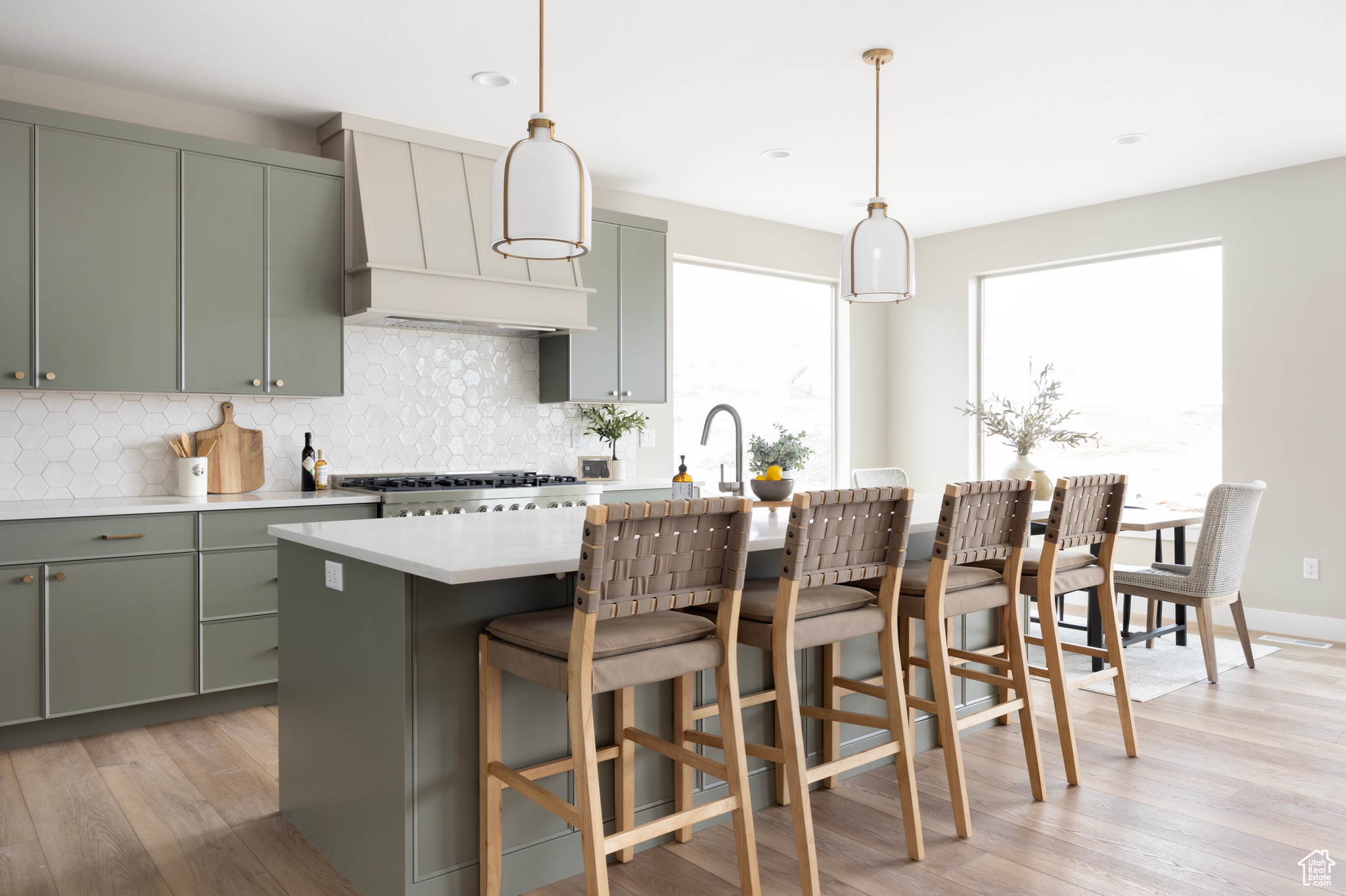 RIDGE VIEW - Residential