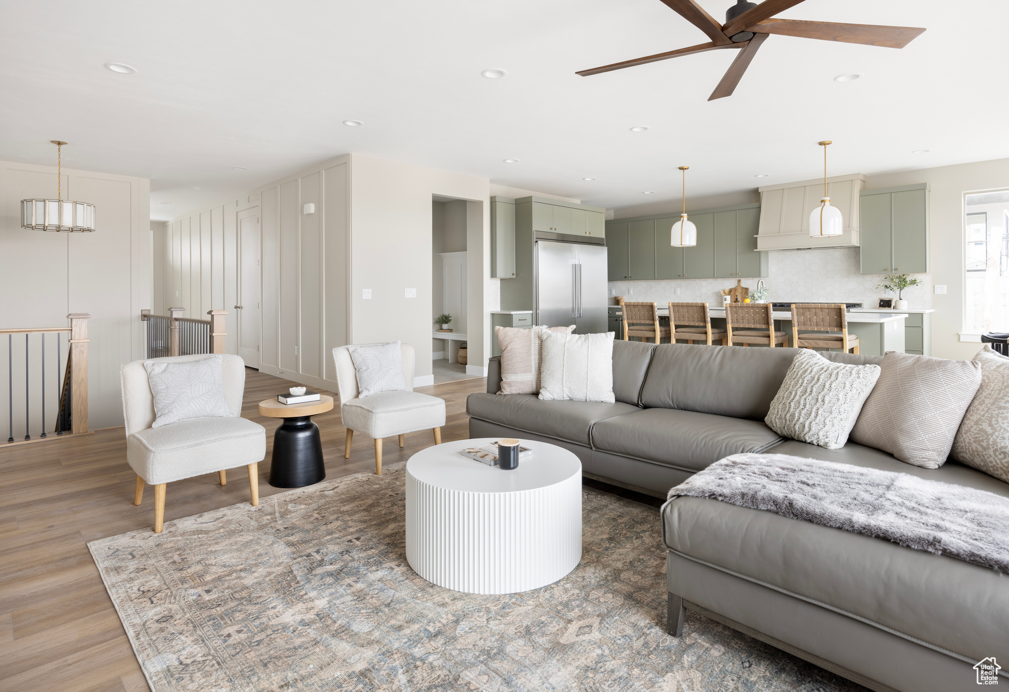 RIDGE VIEW - Residential