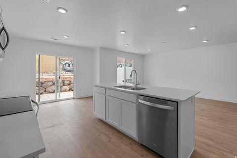 Tiny photo for 2133 S WOLVERINE WAY #2440, Washington, UT 84780 (MLS # 2162333)