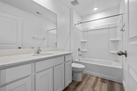Tiny photo for 2133 S WOLVERINE WAY #2440, Washington, UT 84780 (MLS # 2162333)