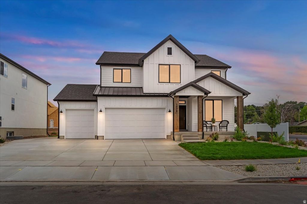 Photo of 5209 S PARAMOUNT DR #327, Riverdale, UT 84405 (MLS # 2167748)