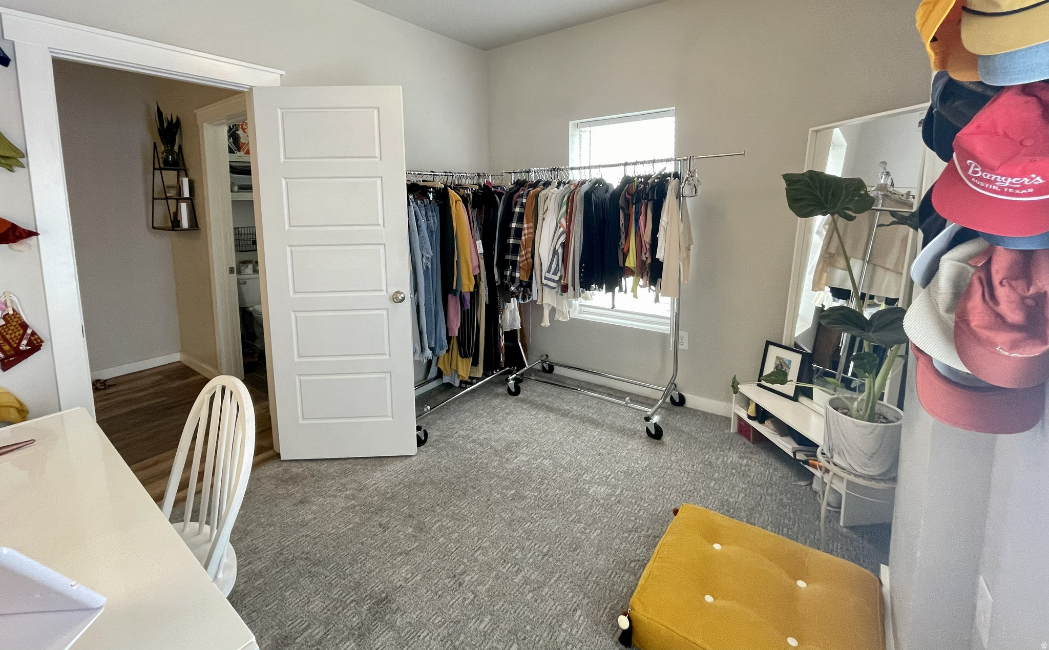 WALKERS SUB - Residential Income