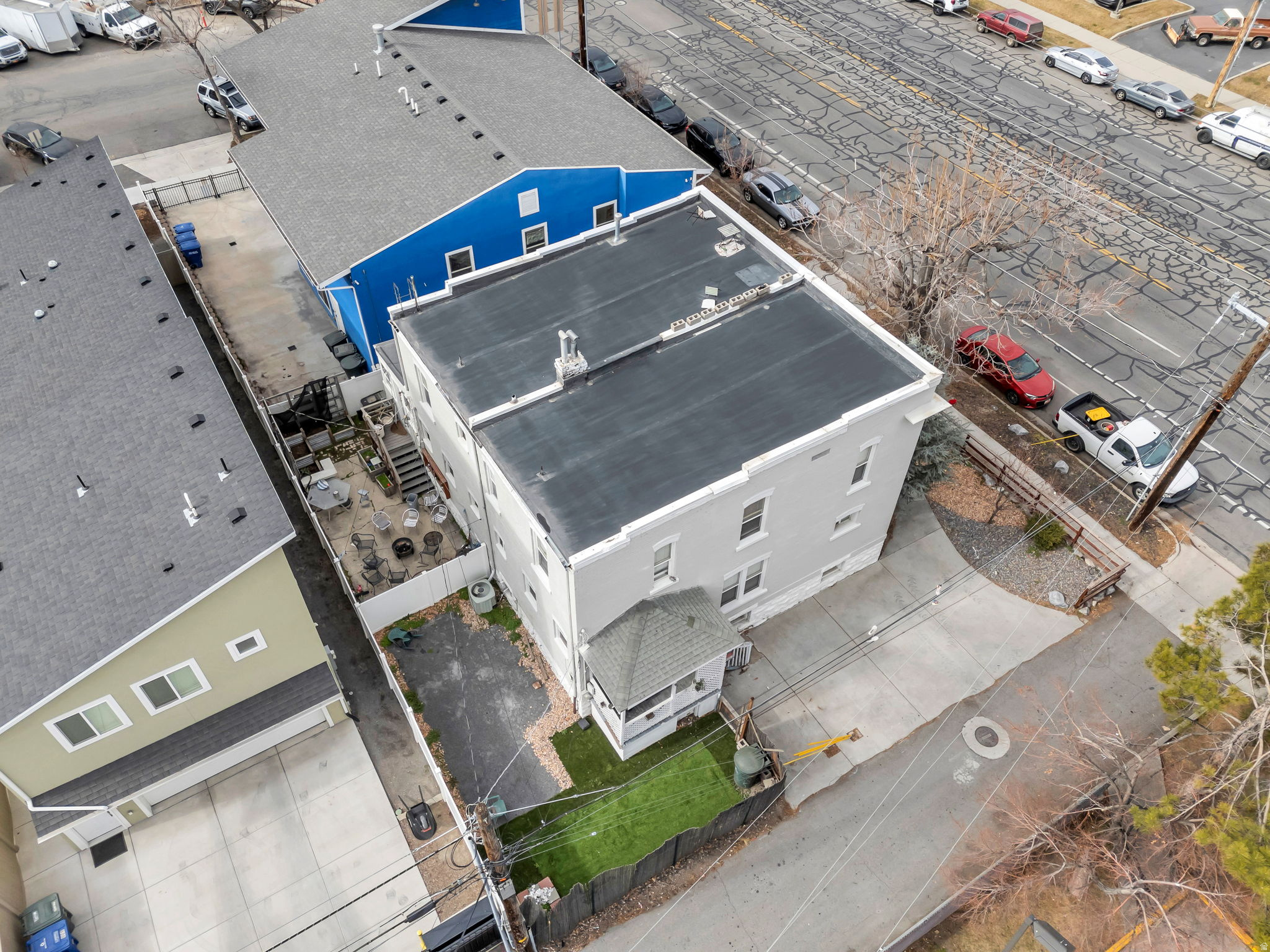 WALKERS SUB - Residential Income