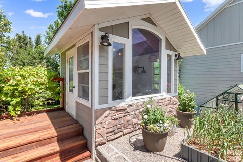 Tiny photo for 1346 RIDGEWAY RD, Santaquin, UT 84655 (MLS # 2090696)