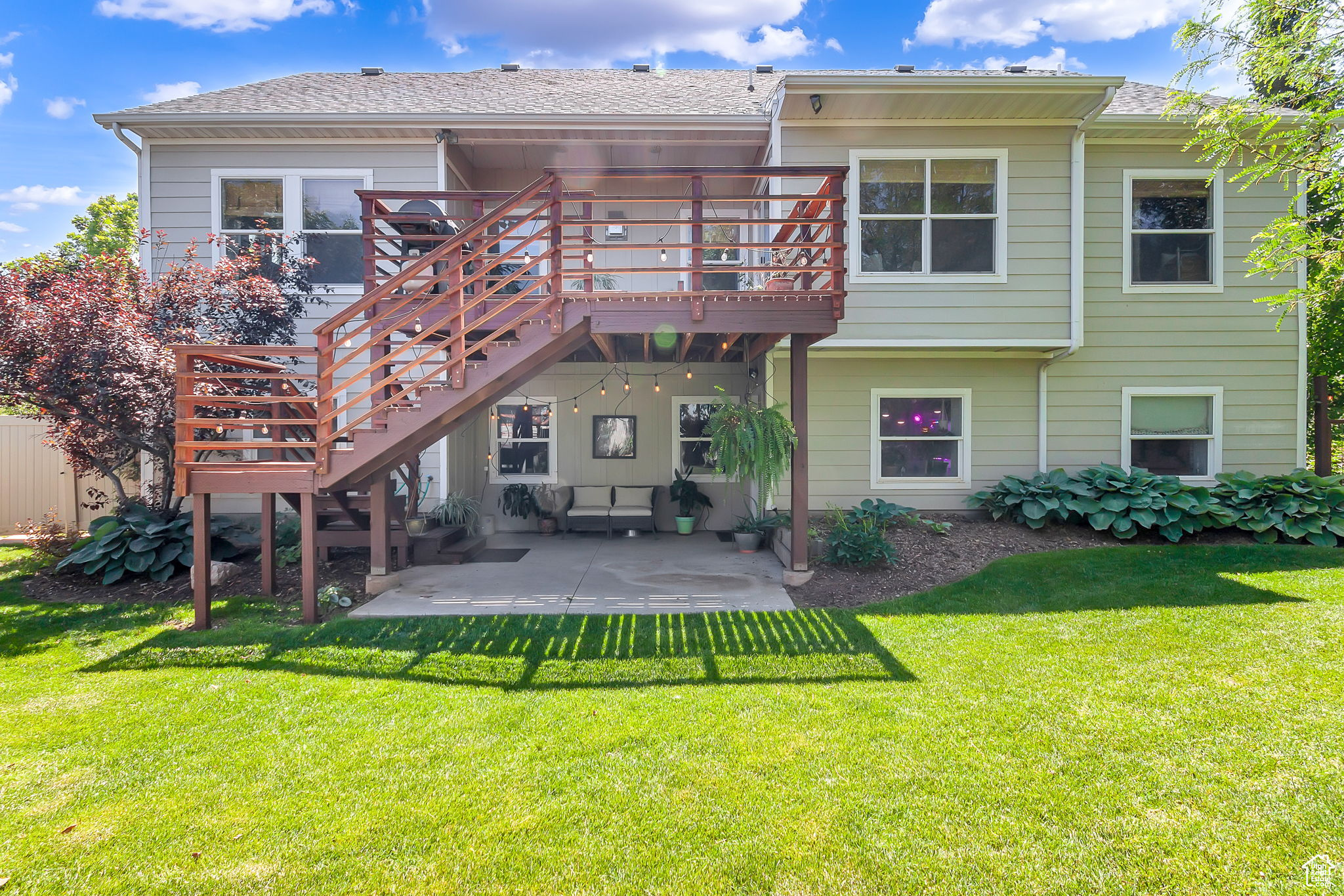 RIDGE - Residential