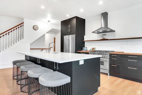 Tiny photo for 1346 RIDGEWAY RD, Santaquin, UT 84655 (MLS # 2090696)