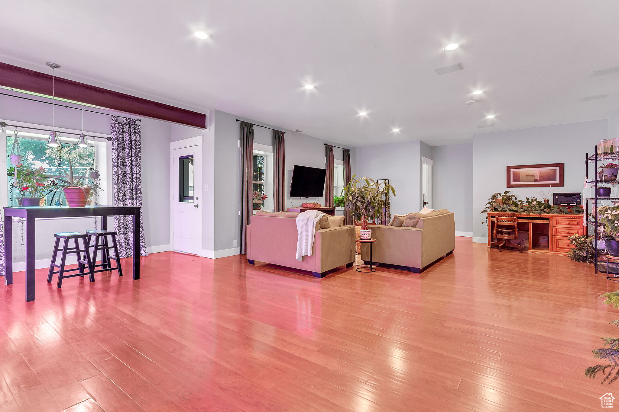 RIDGE - Residential