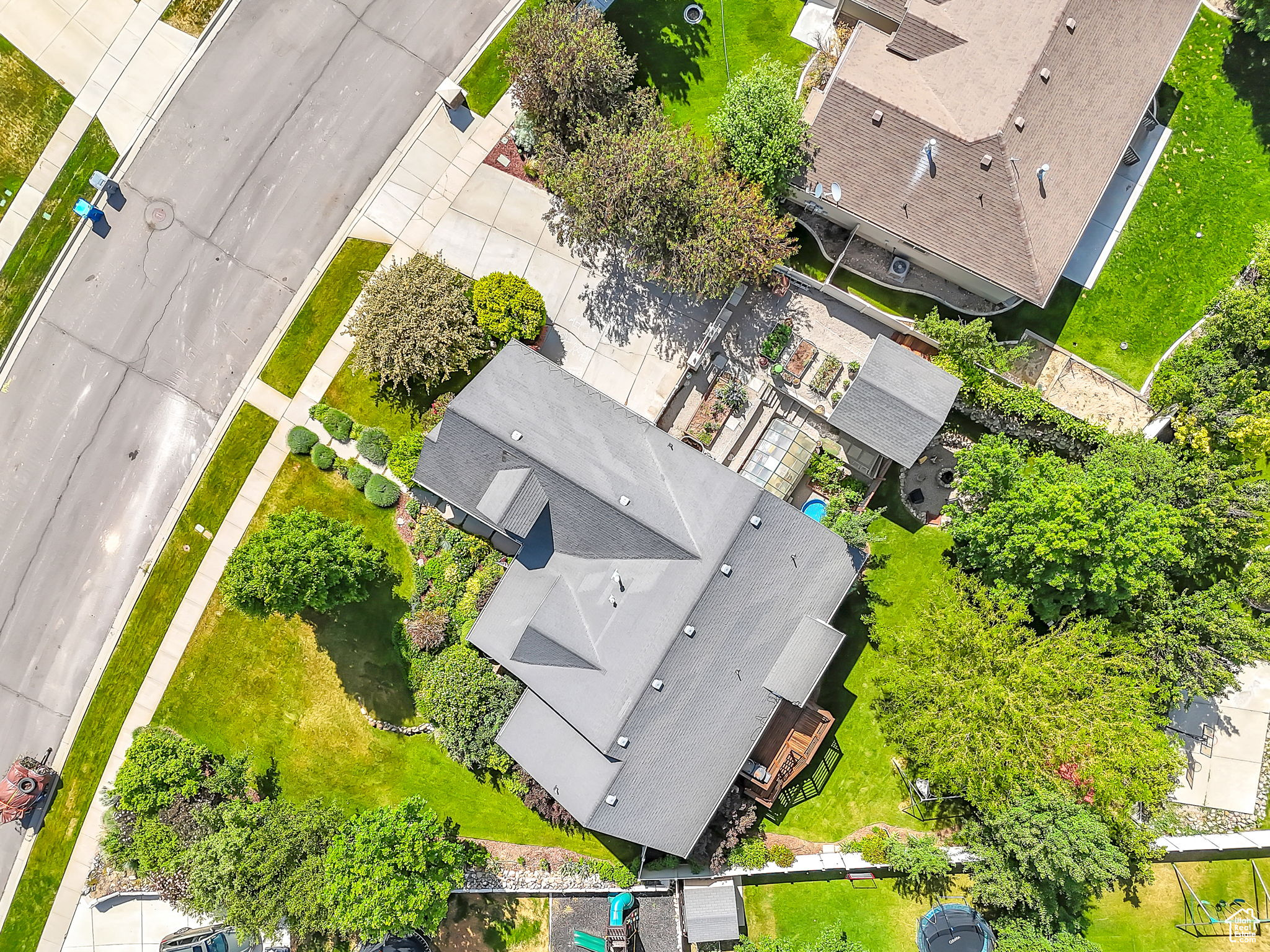 RIDGE - Residential