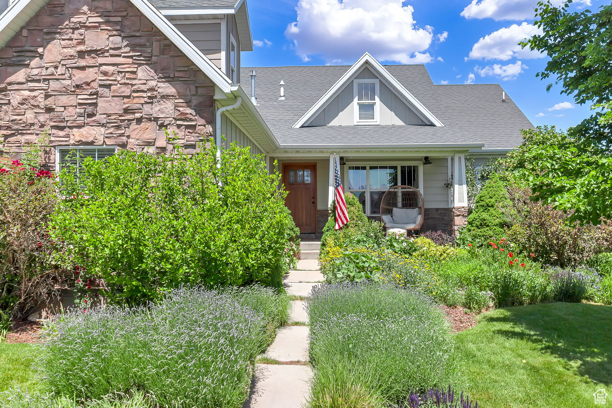 RIDGE - Residential