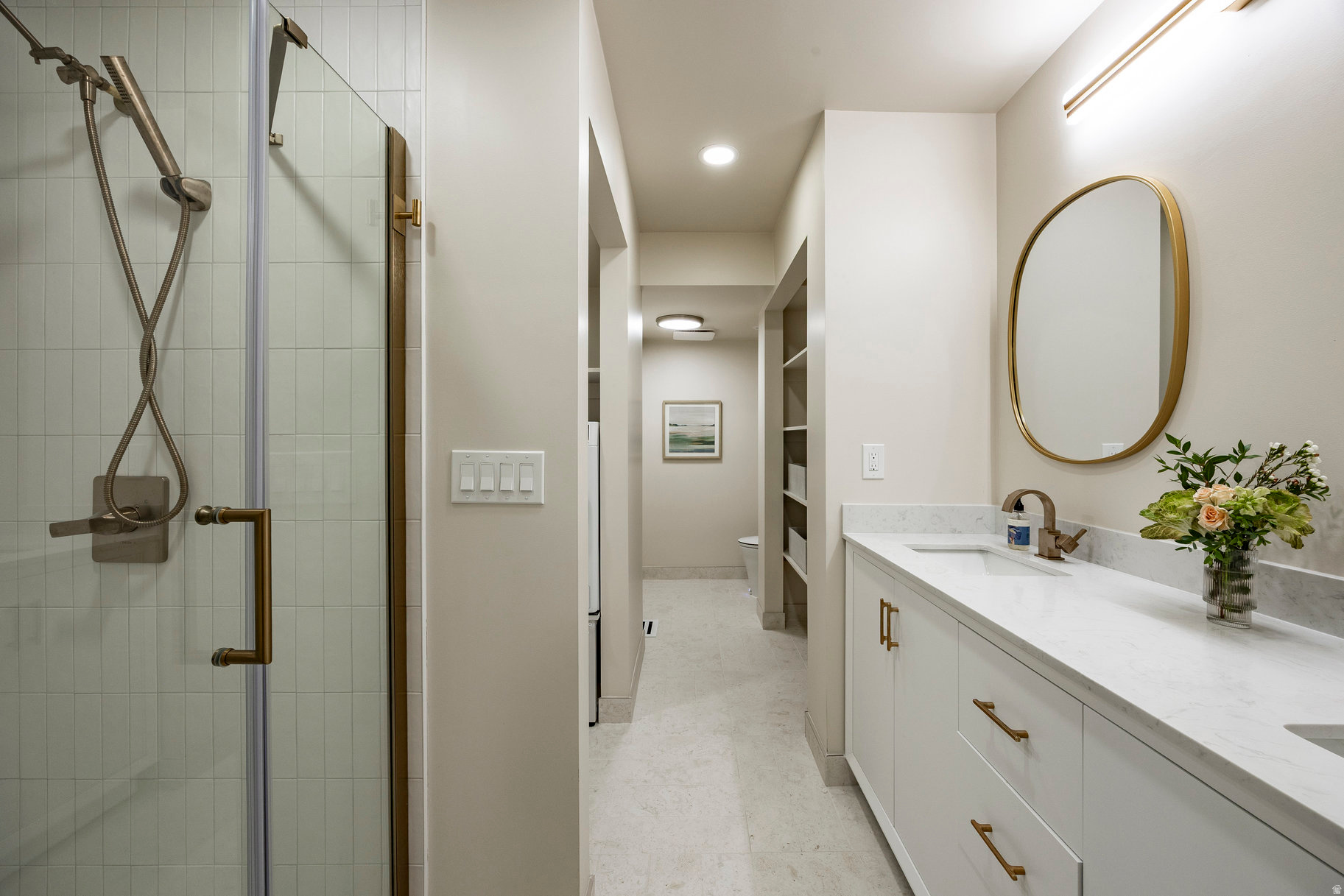 BROOKSTONE - Residential