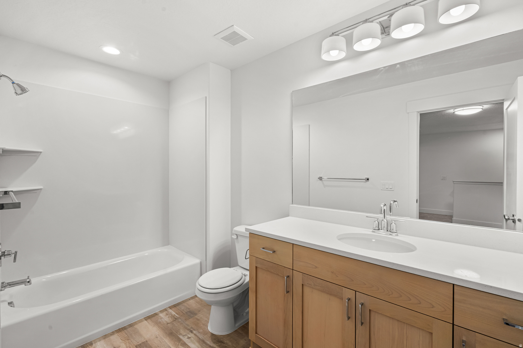 RC'S PARKWEST - Residential