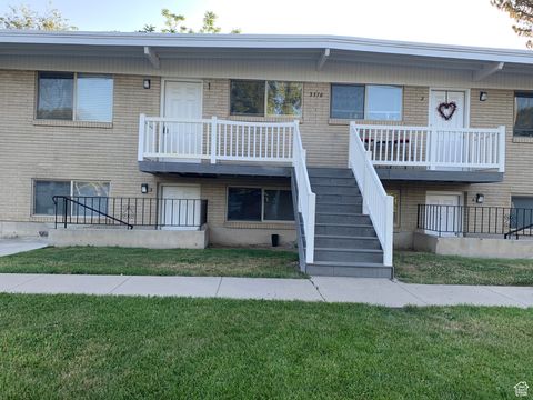 Photo of 3378 S 400 E #1, South Salt Lake, UT 84115 (MLS # 2116939)