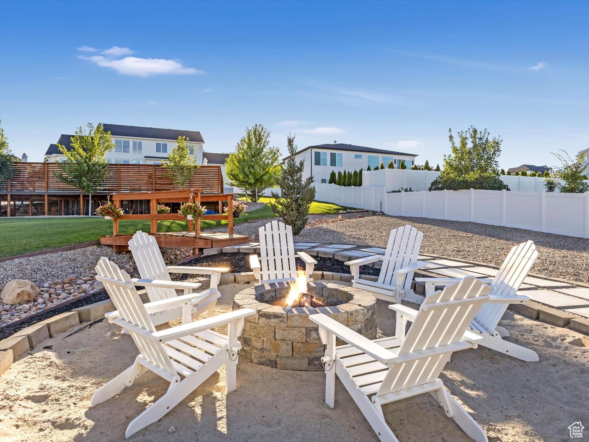 CLOVER RIDGE - Residential