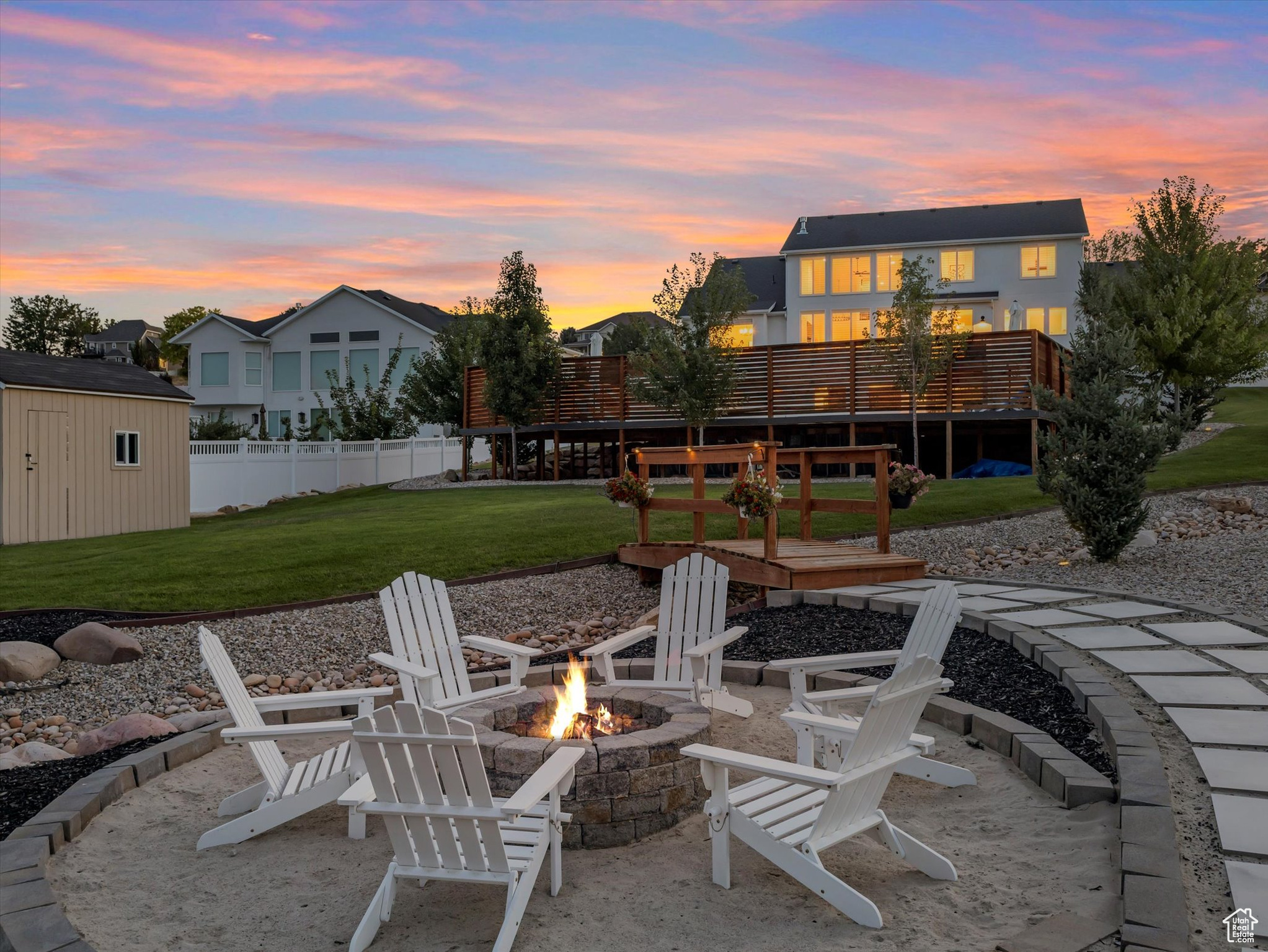 CLOVER RIDGE - Residential