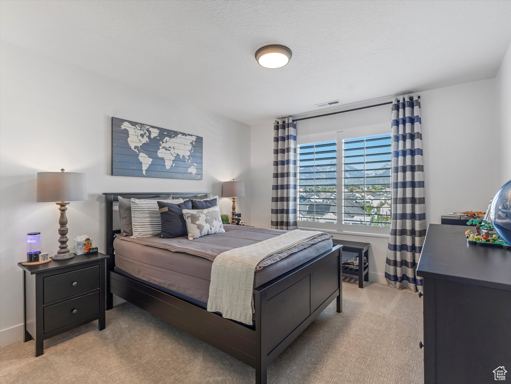 CLOVER RIDGE - Residential