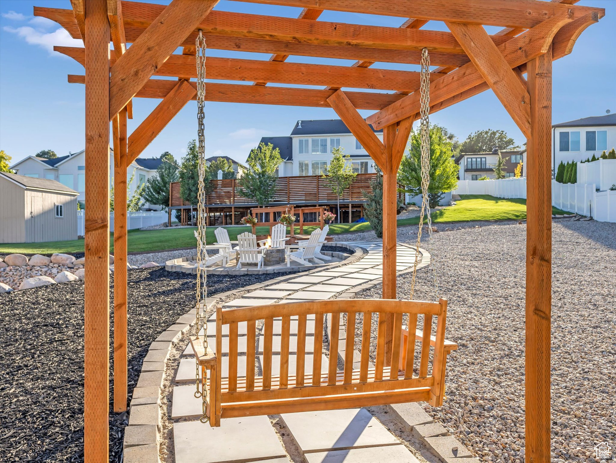 CLOVER RIDGE - Residential