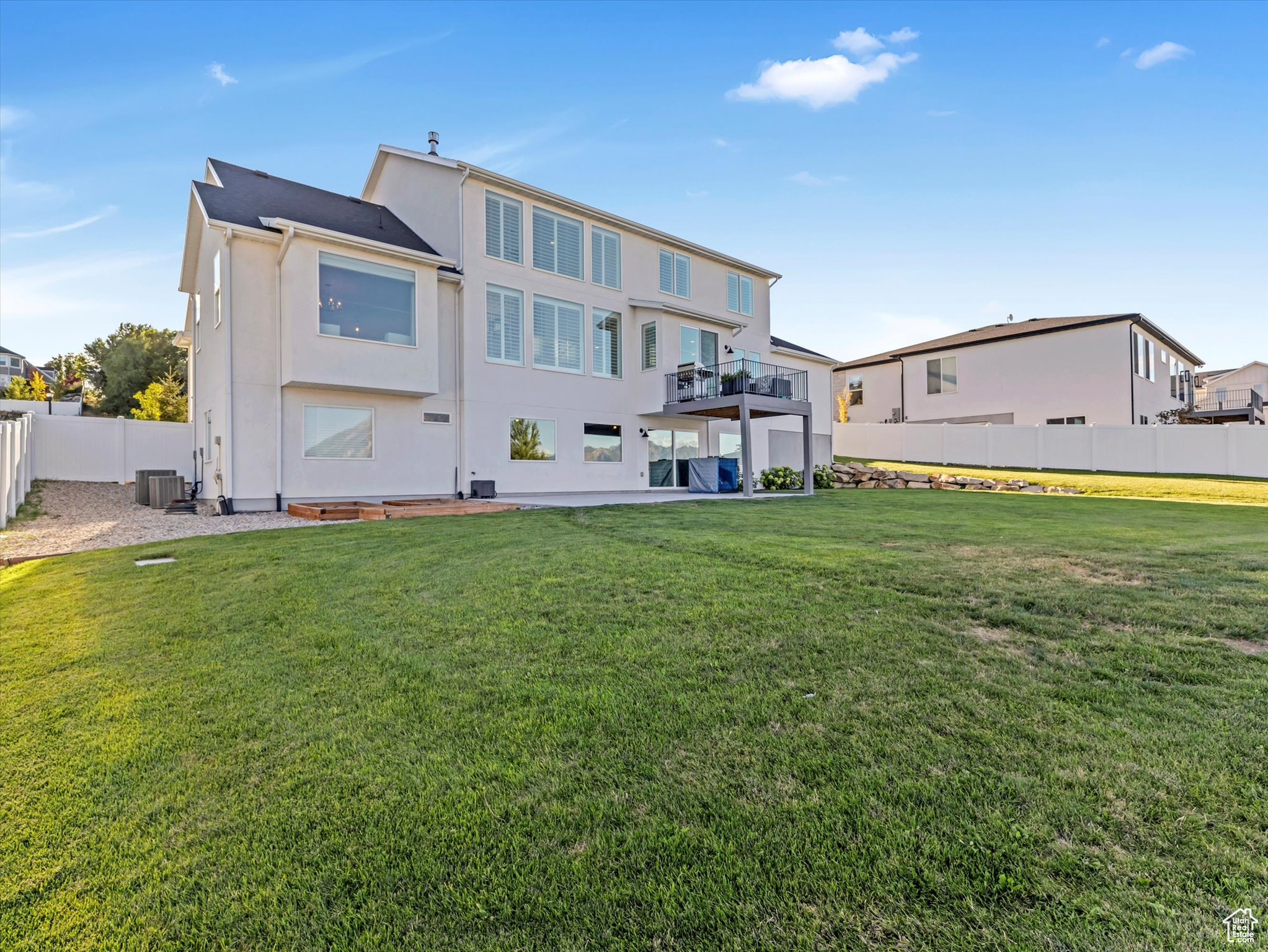 CLOVER RIDGE - Residential