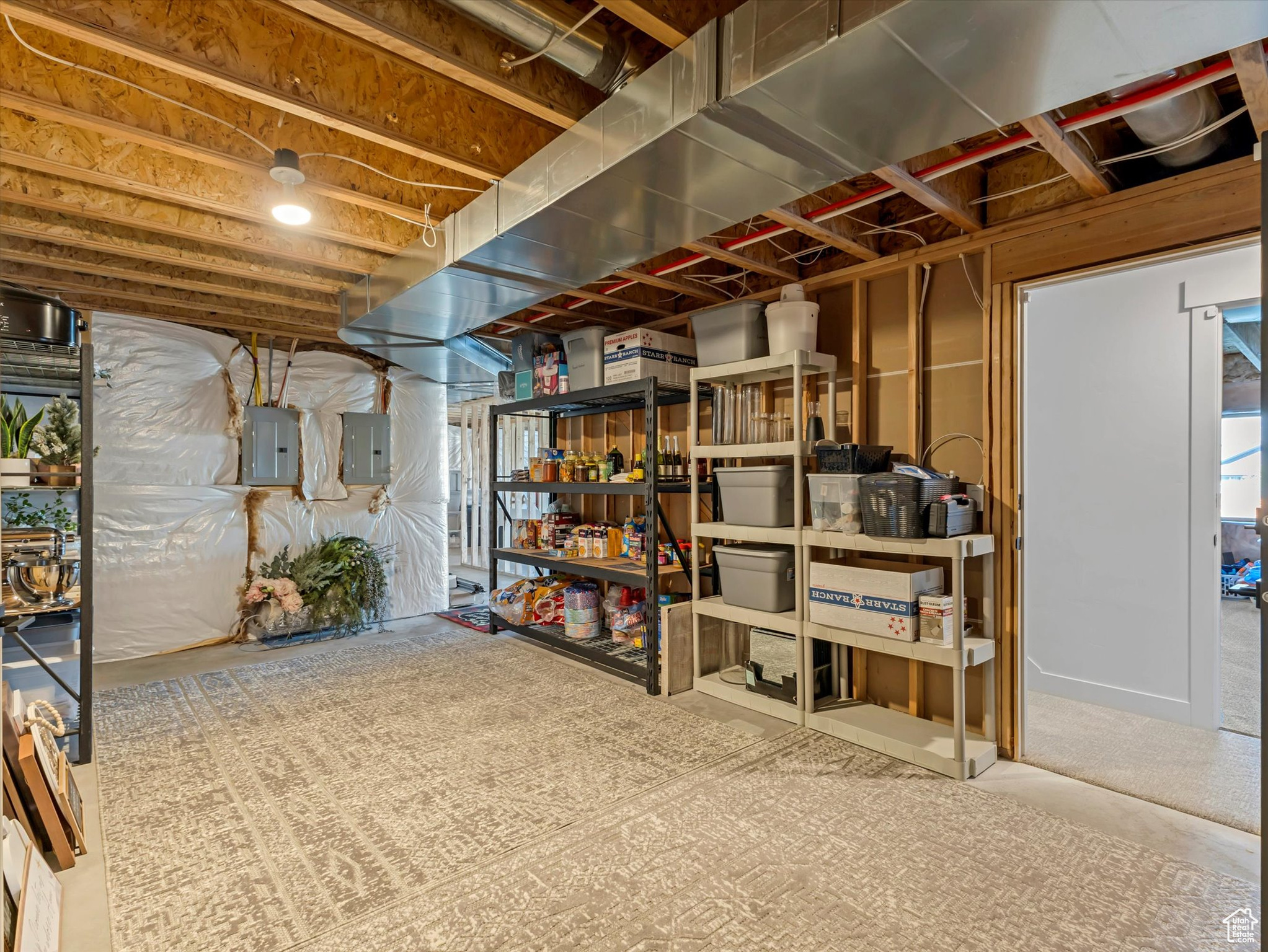 CLOVER RIDGE - Residential