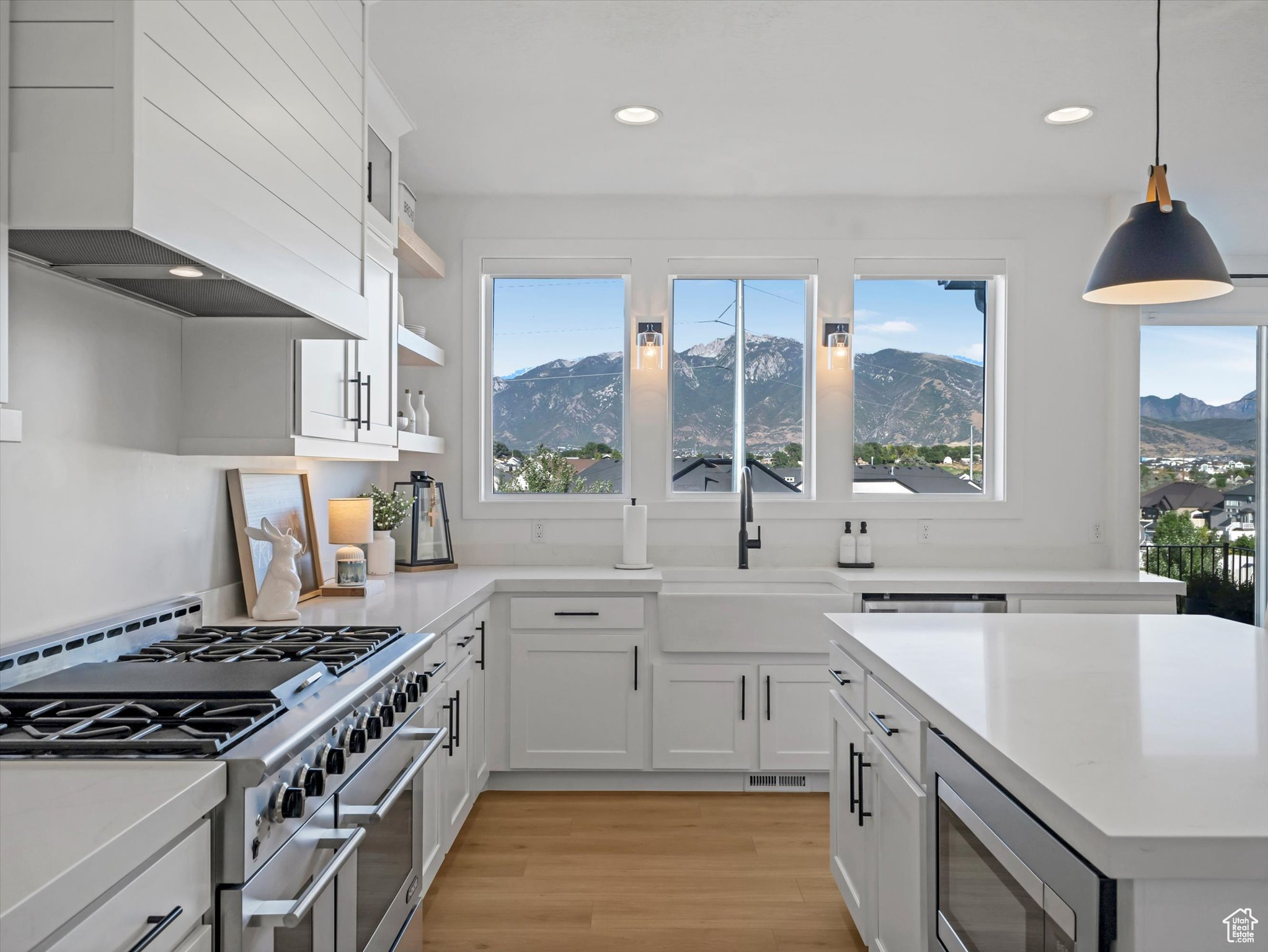 CLOVER RIDGE - Residential