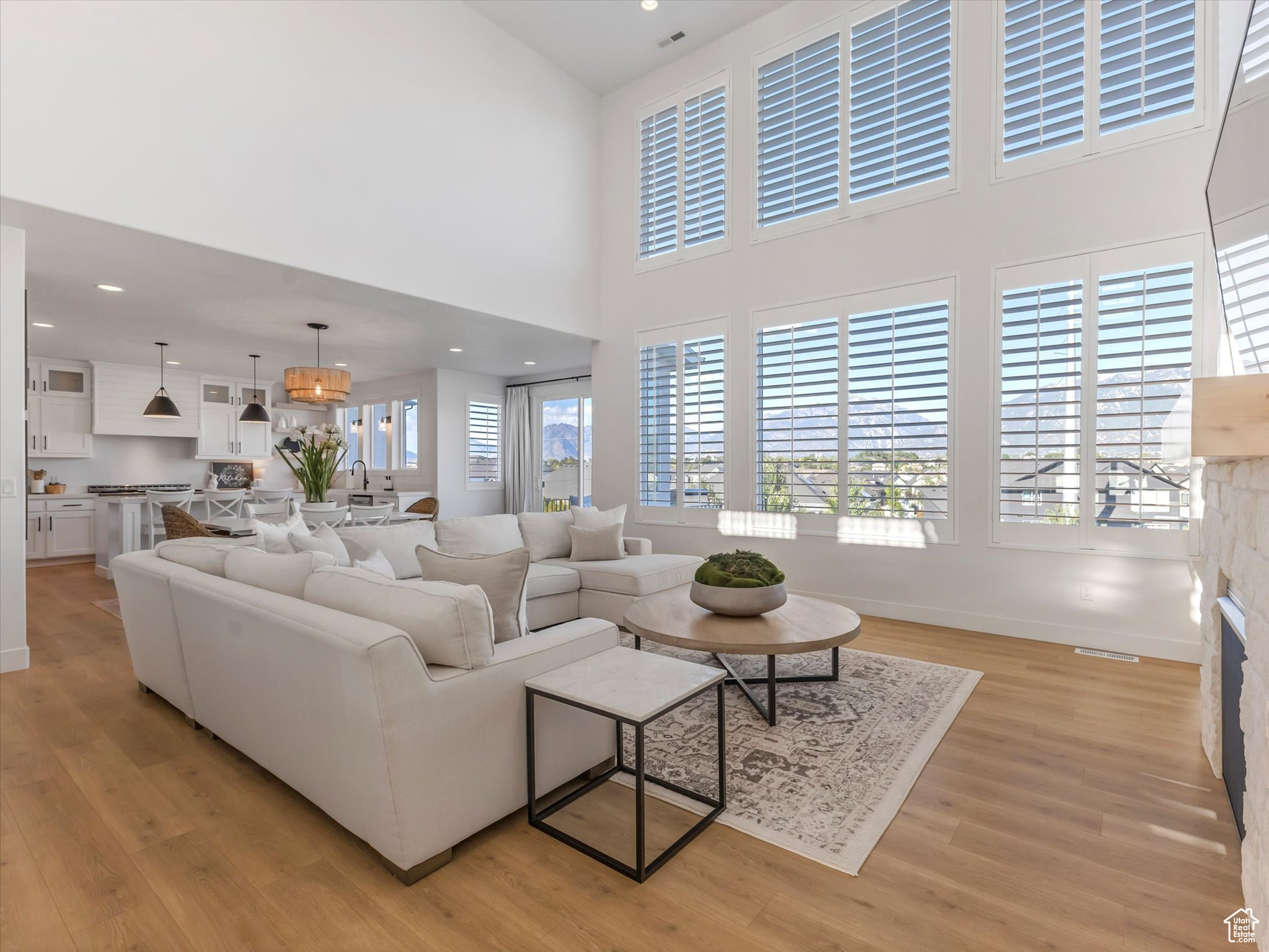 CLOVER RIDGE - Residential