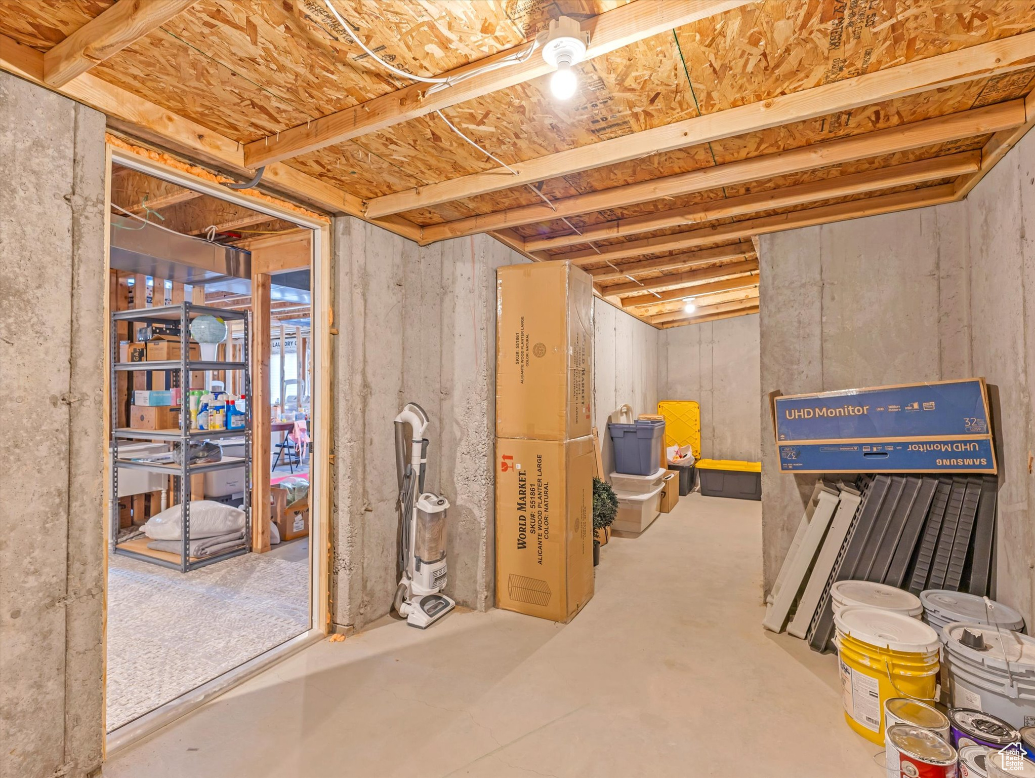 CLOVER RIDGE - Residential