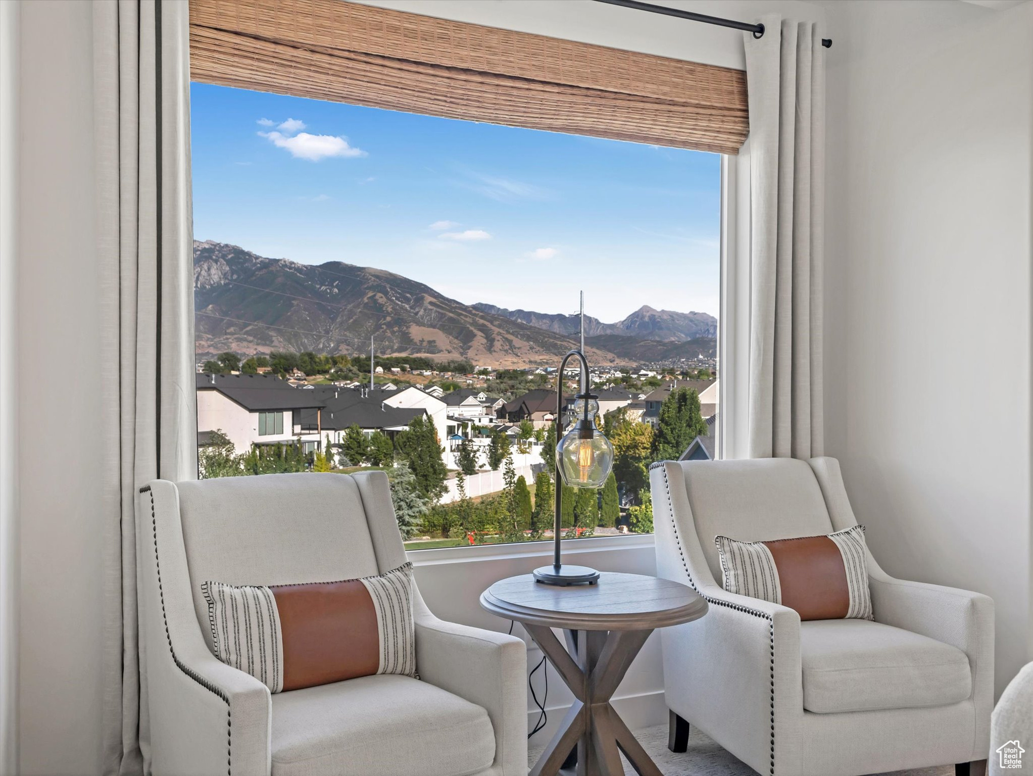 CLOVER RIDGE - Residential