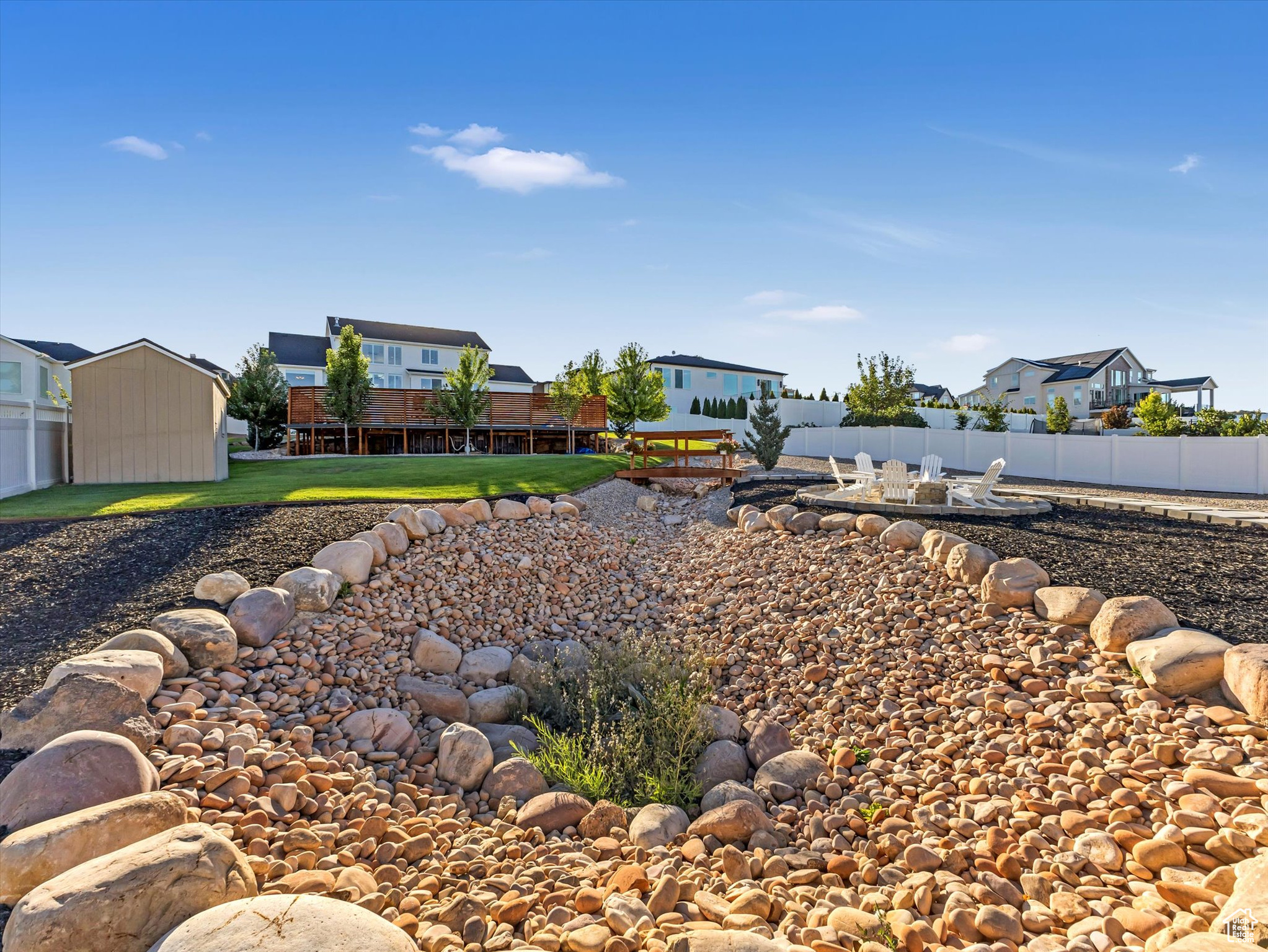 CLOVER RIDGE - Residential