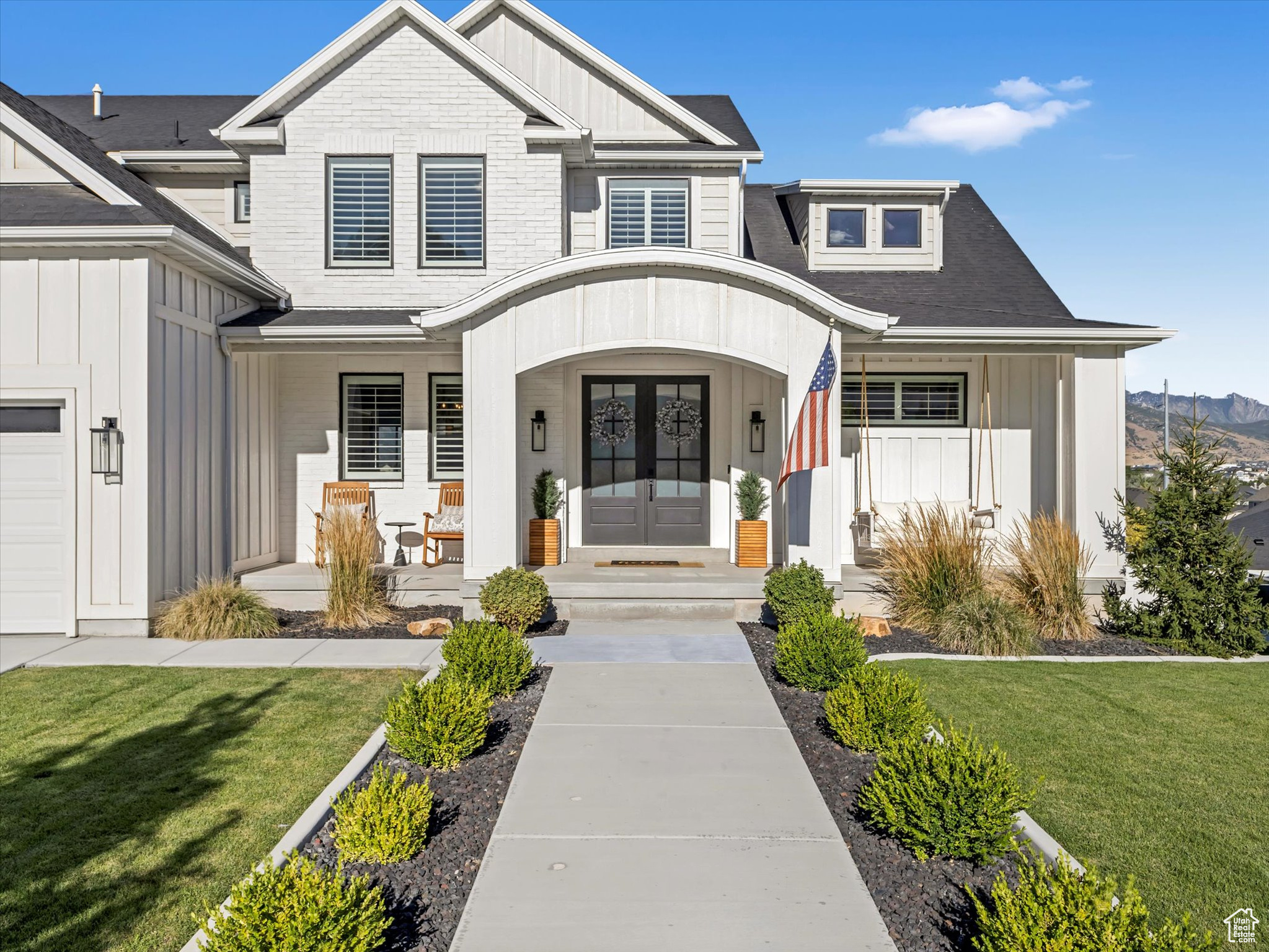 CLOVER RIDGE - Residential