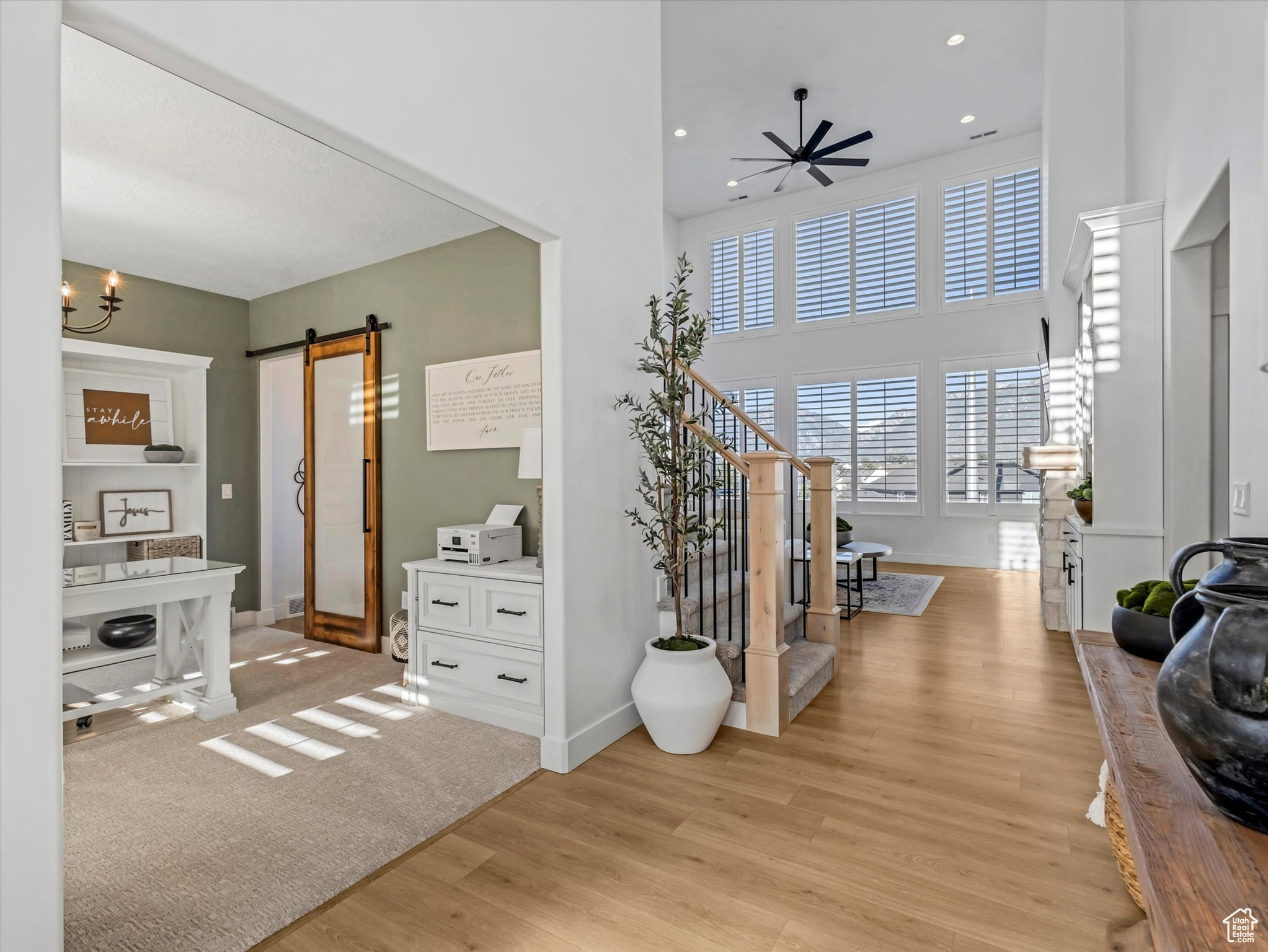 CLOVER RIDGE - Residential