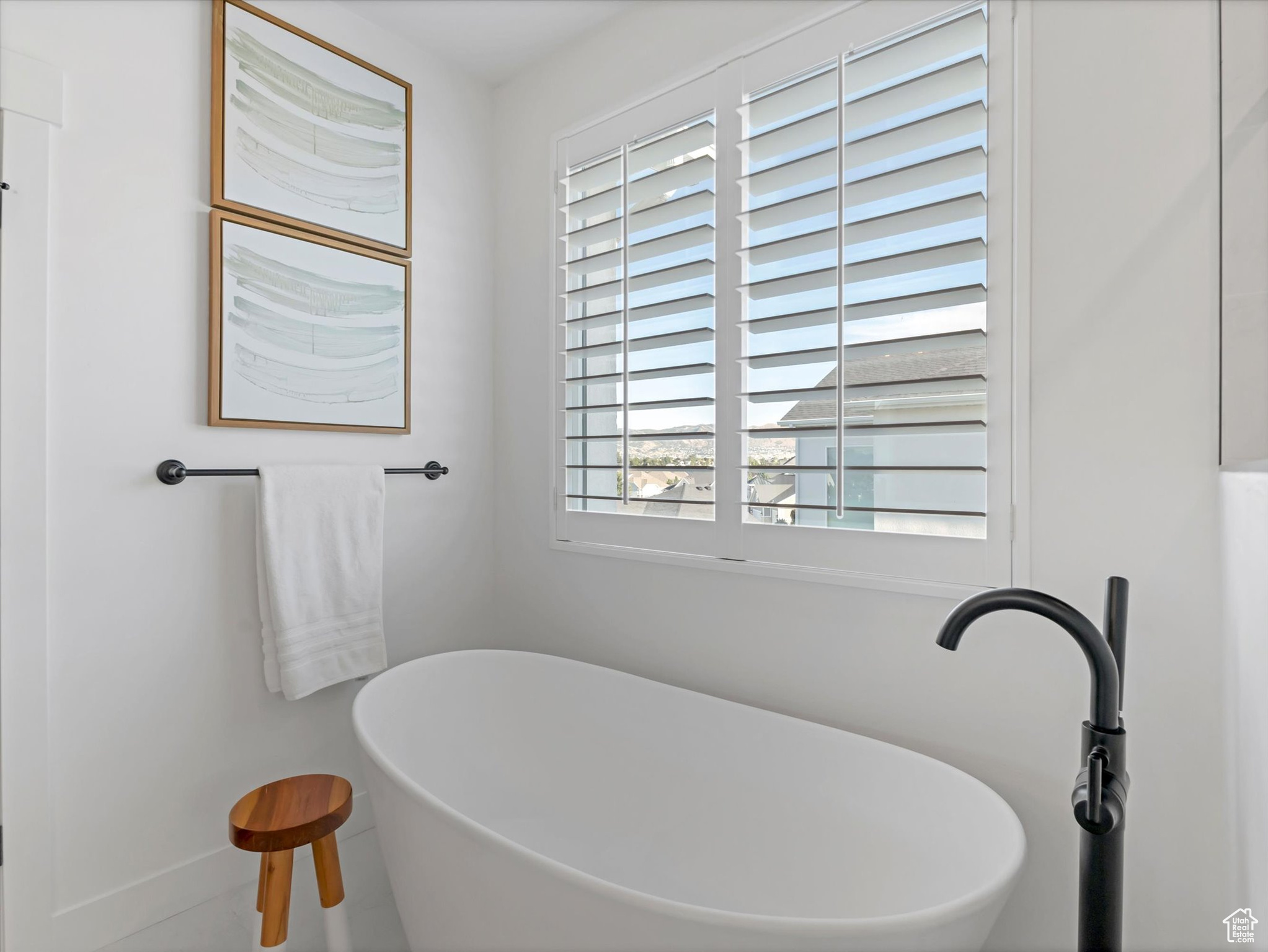 CLOVER RIDGE - Residential