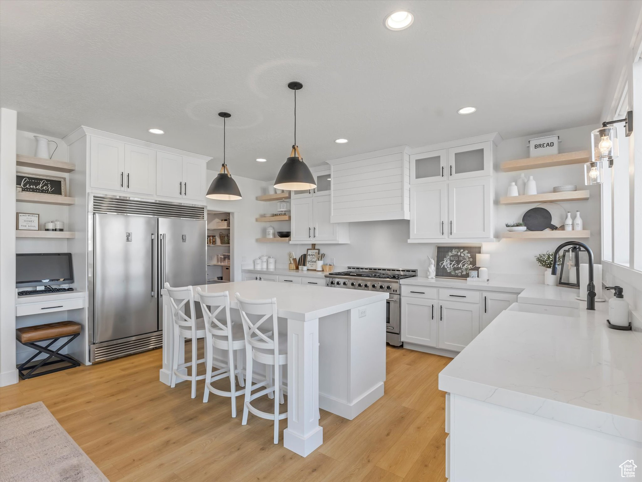 CLOVER RIDGE - Residential