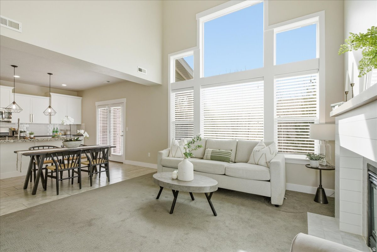 COTTAGES ON 78TH - Residential