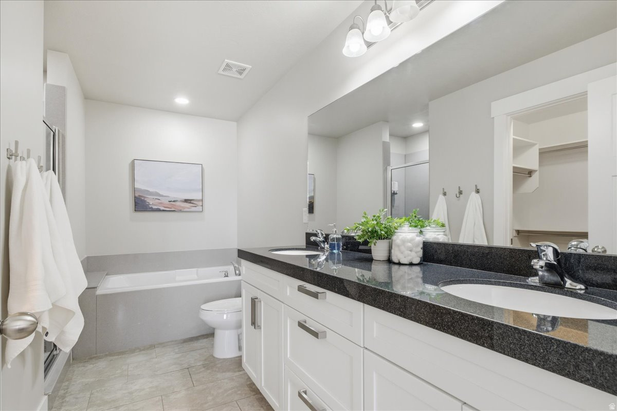 COTTAGES ON 78TH - Residential