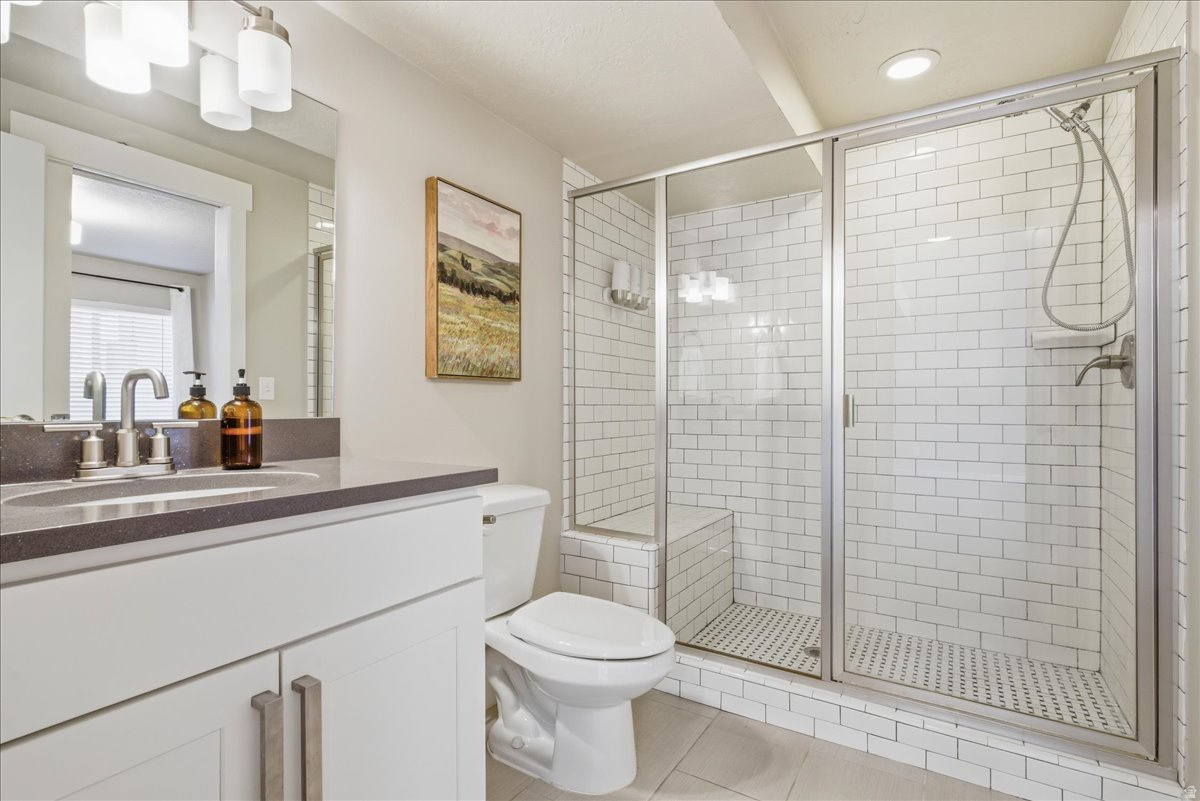 COTTAGES ON 78TH - Residential