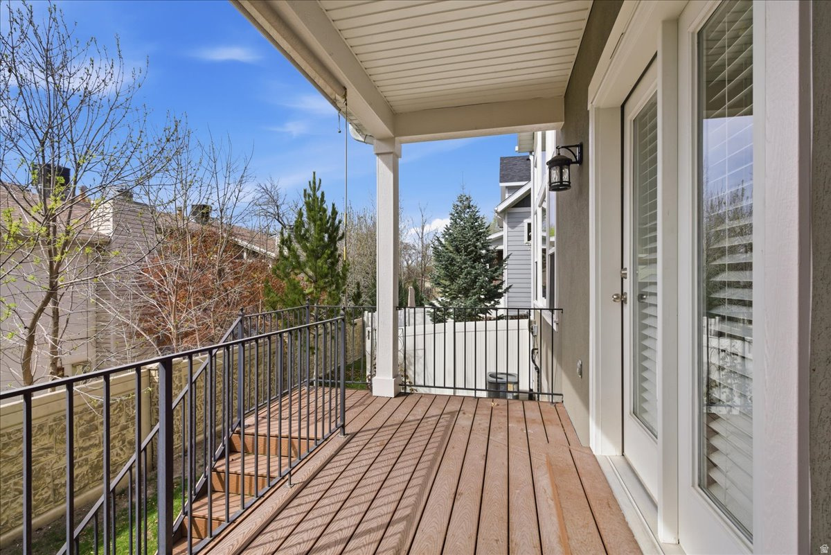 COTTAGES ON 78TH - Residential