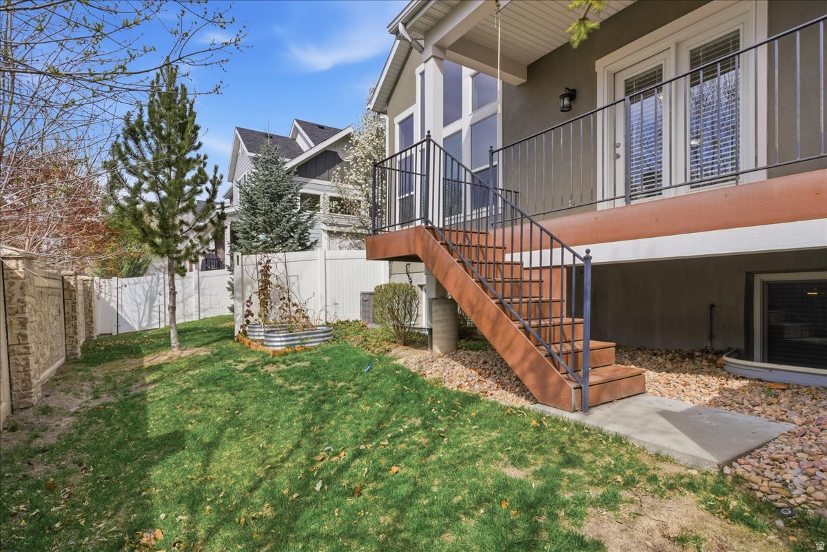 COTTAGES ON 78TH - Residential