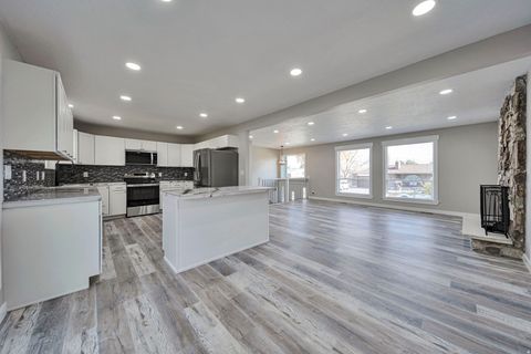 Tiny photo for 7604 S AUTUMN DR, West Jordan, UT 84084 (MLS # 2121884)