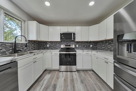 Tiny photo for 7604 S AUTUMN DR, West Jordan, UT 84084 (MLS # 2121884)