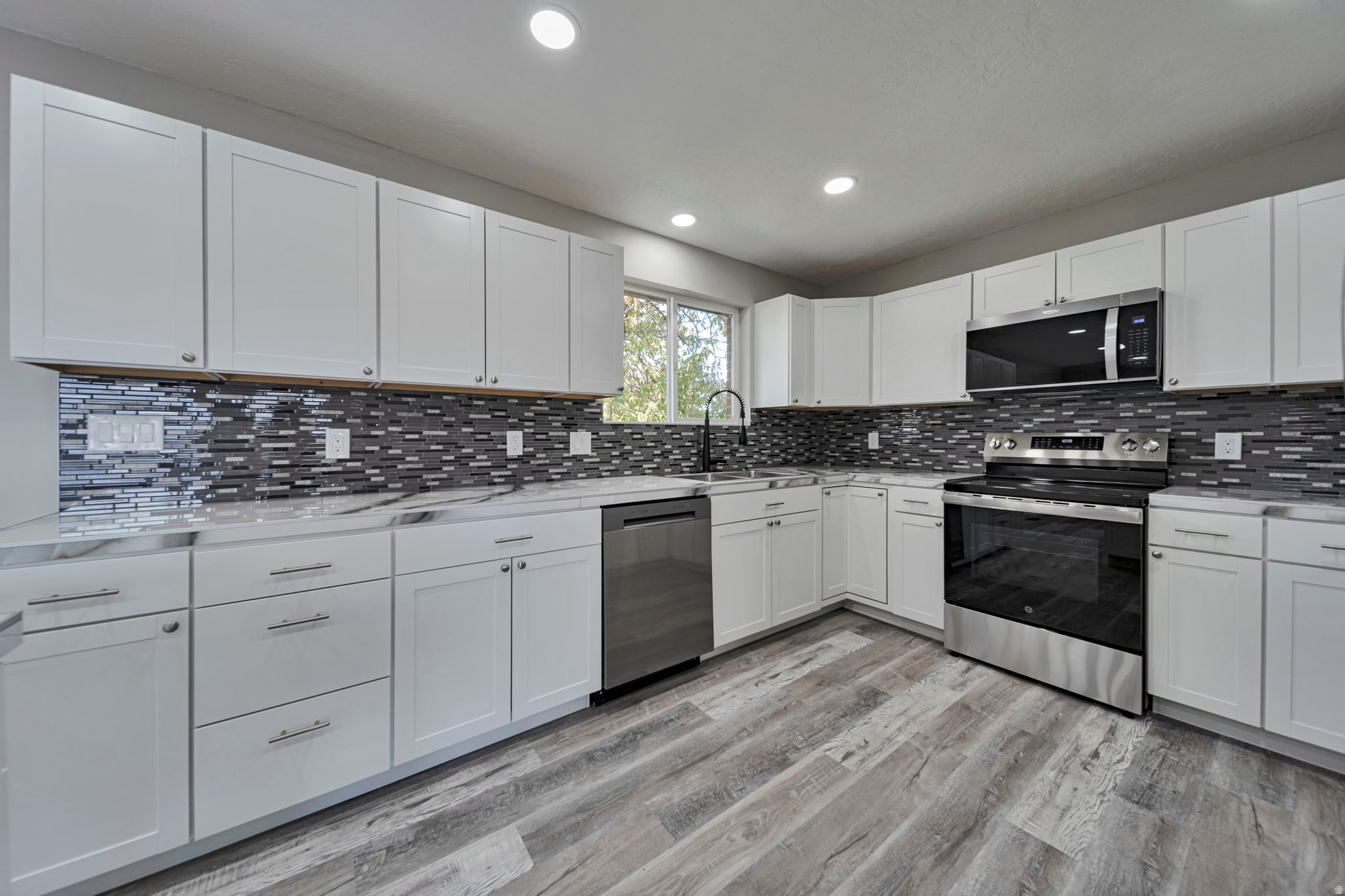 SHANNON DELL ESTATES - Residential