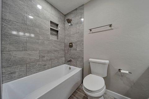 Tiny photo for 7604 S AUTUMN DR, West Jordan, UT 84084 (MLS # 2121884)