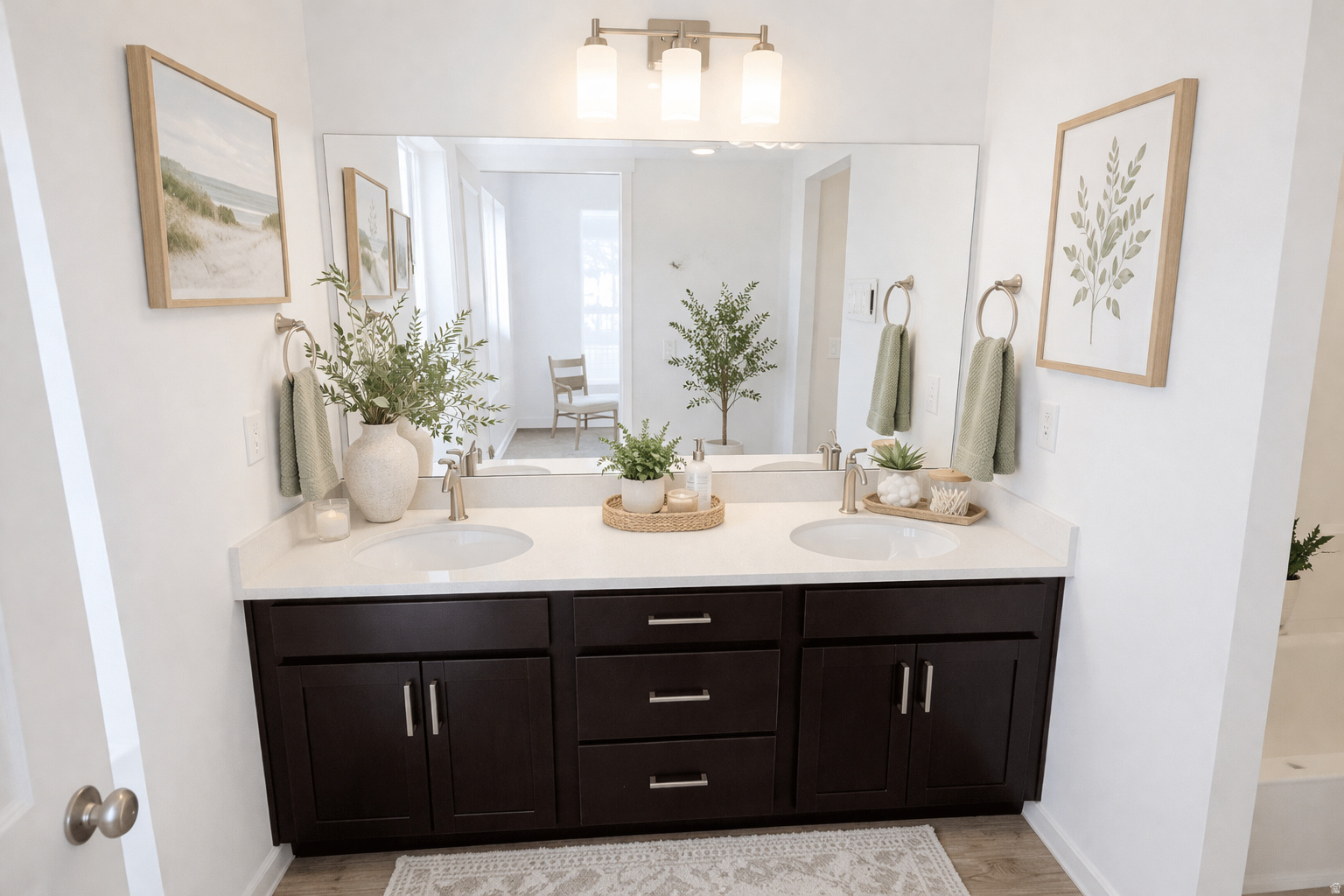 BEACON POINTE - Residential