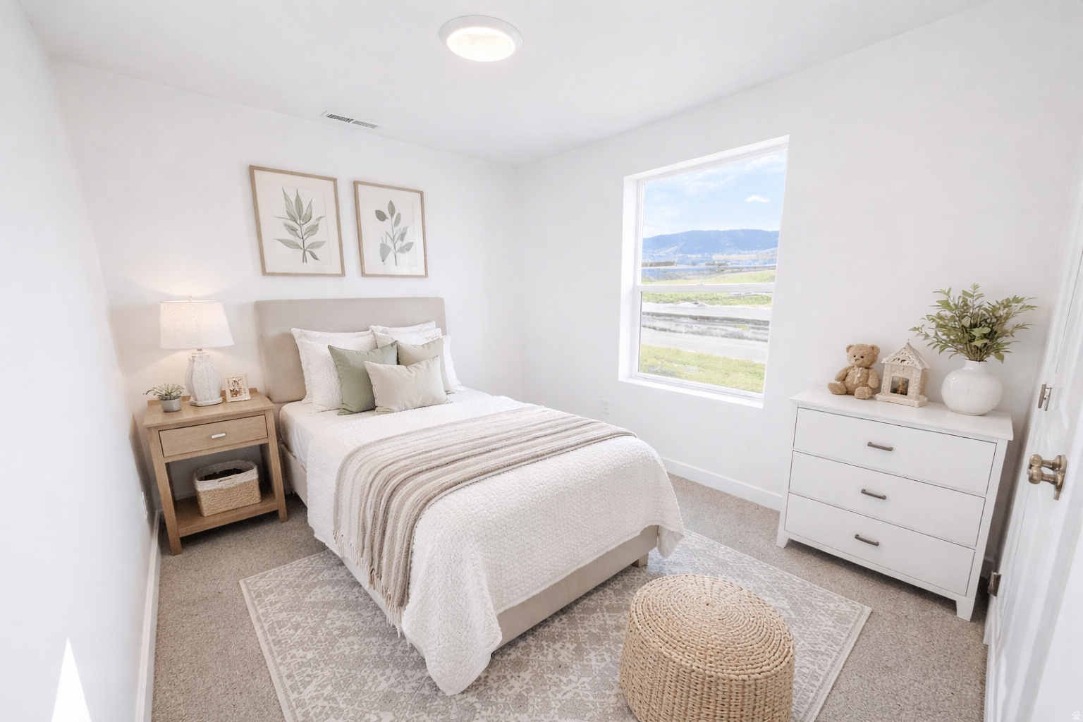 BEACON POINTE - Residential