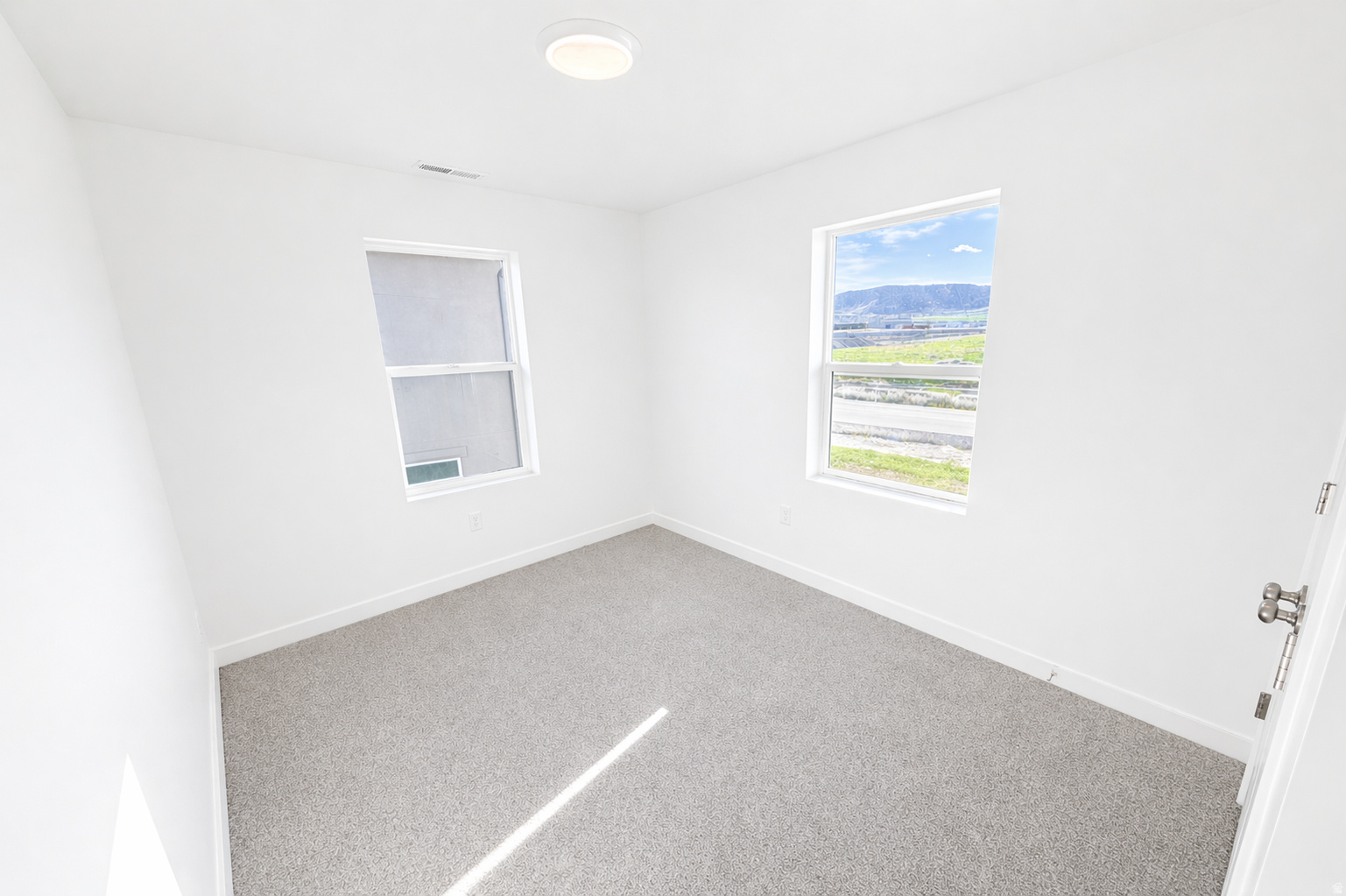 BEACON POINTE - Residential
