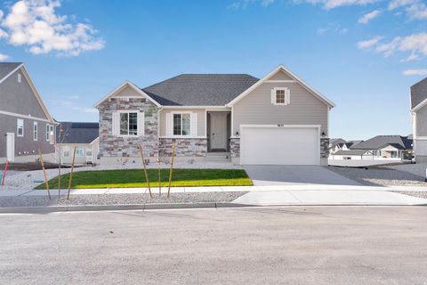 Photo of 8655 N HALLORAN CT #1324, Lake Point, UT 84074 (MLS # 2124842)