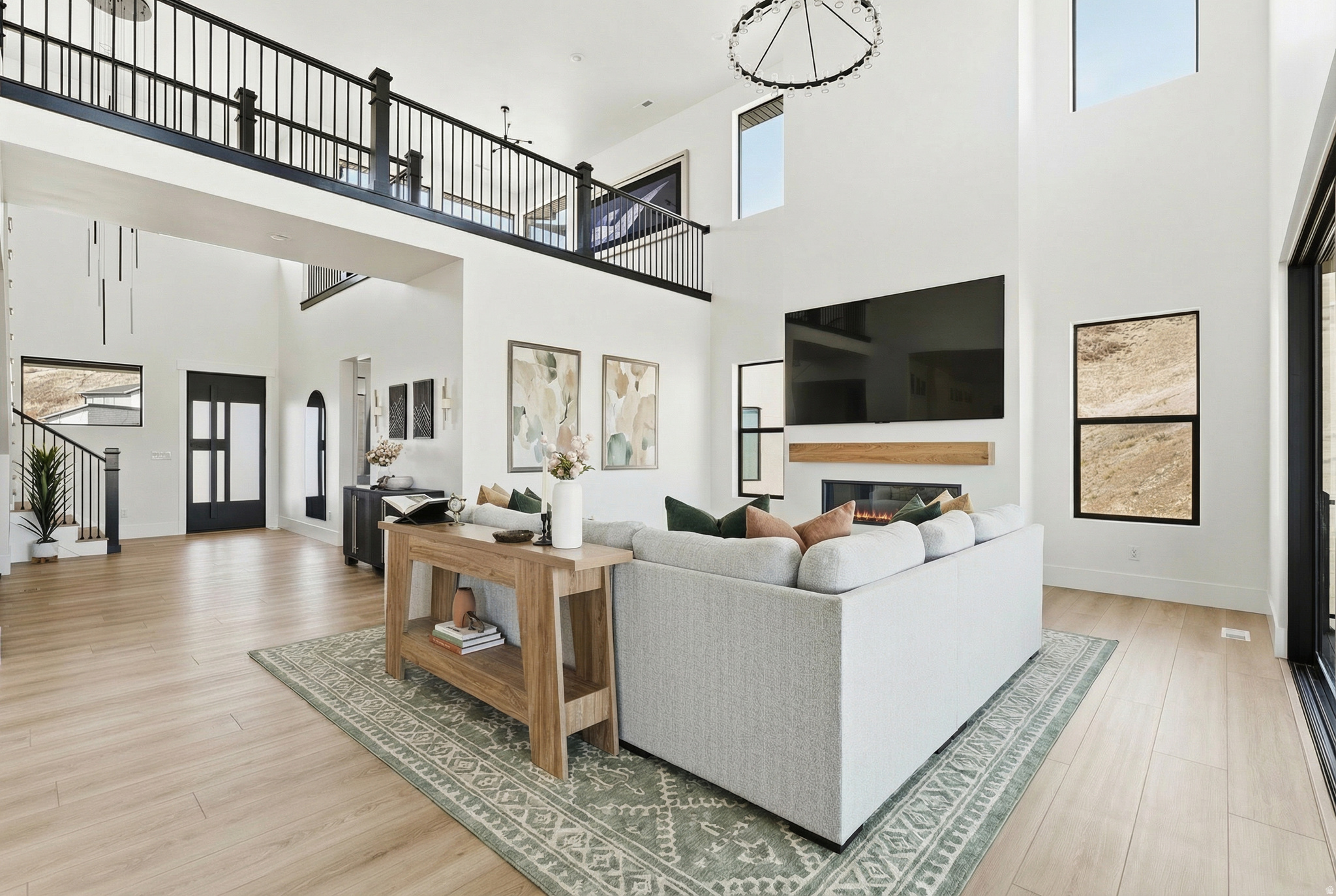 LAKEVIEW ESTATES - Residential