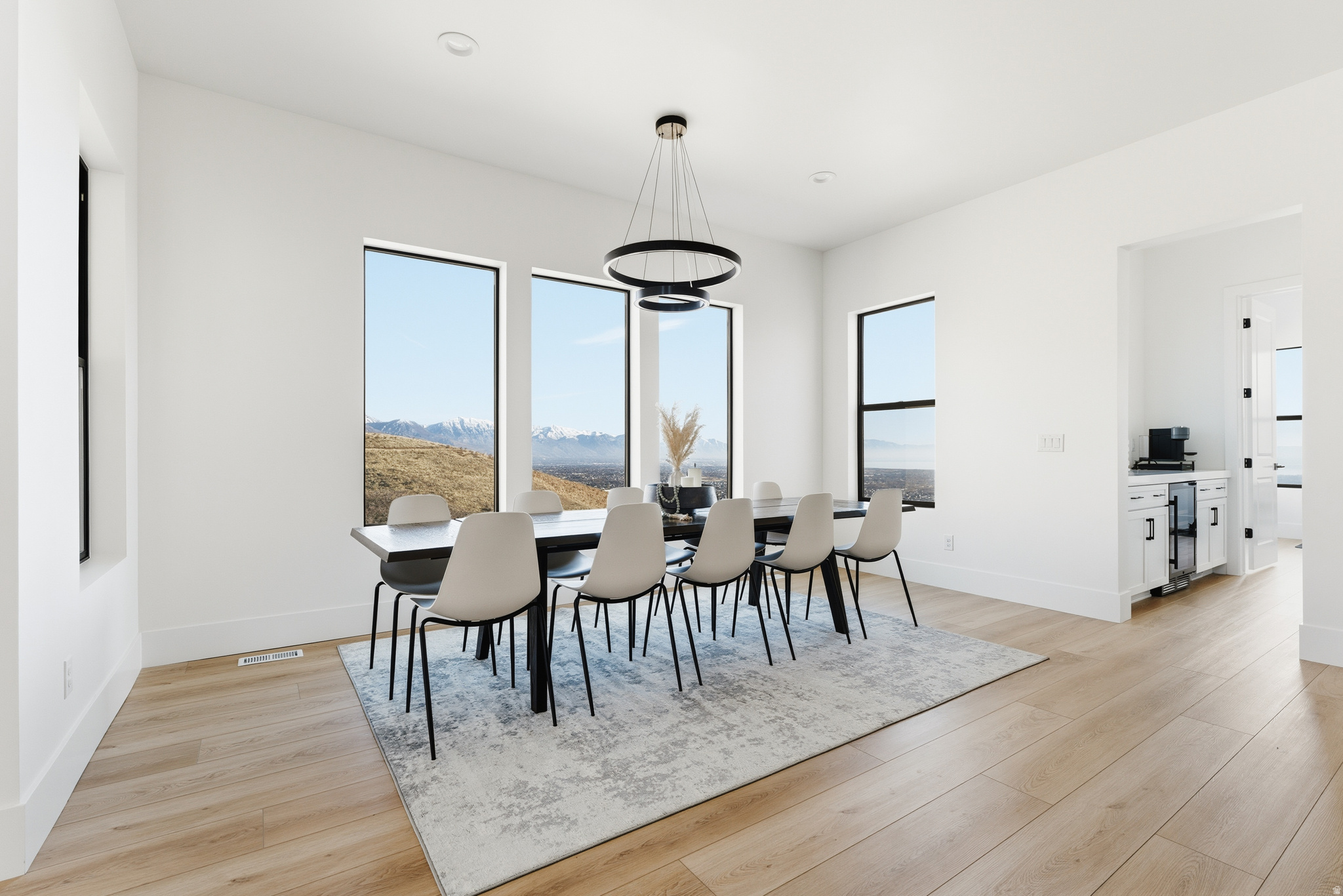 LAKEVIEW ESTATES - Residential