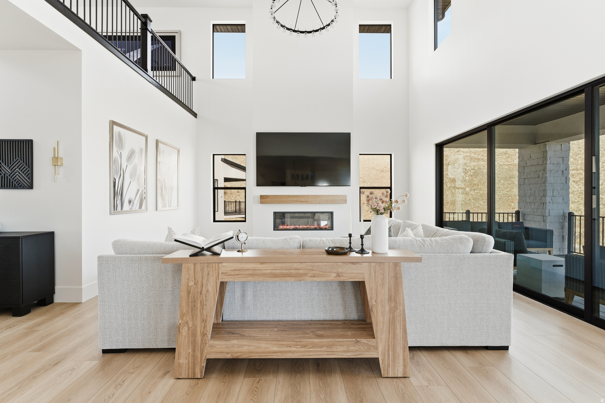 LAKEVIEW ESTATES - Residential