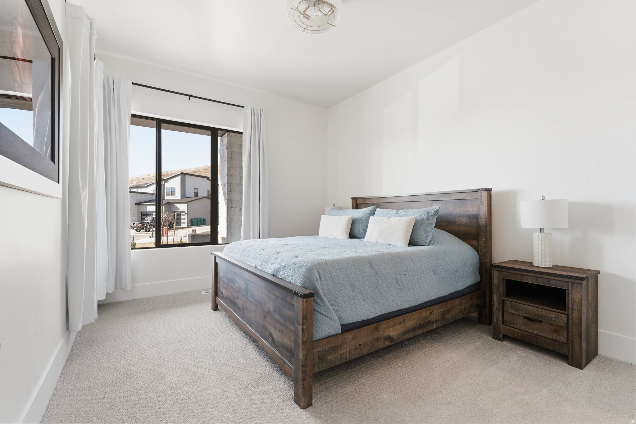 LAKEVIEW ESTATES - Residential