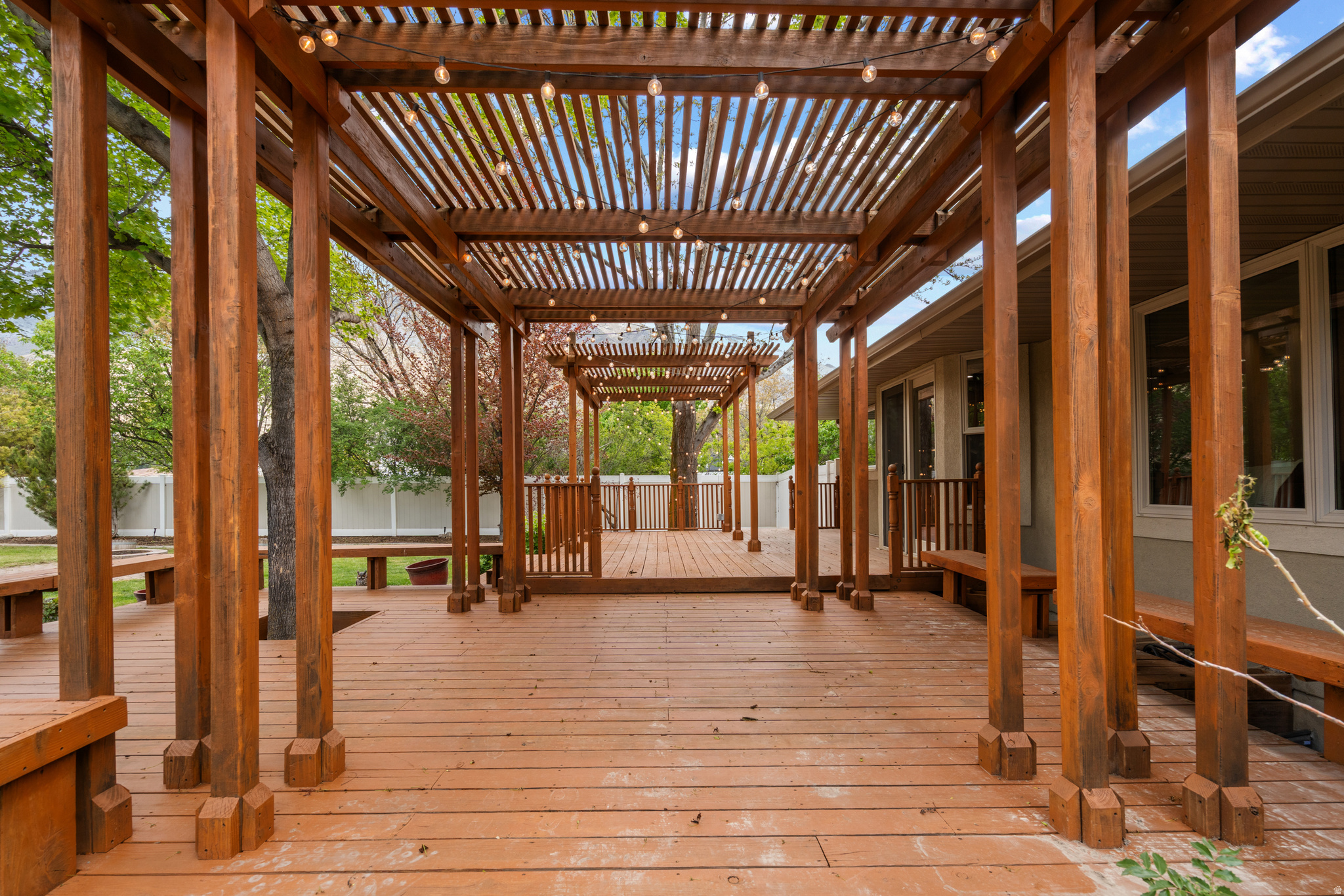 MAHOGANY MOUNTAIN ESTATES - Residential